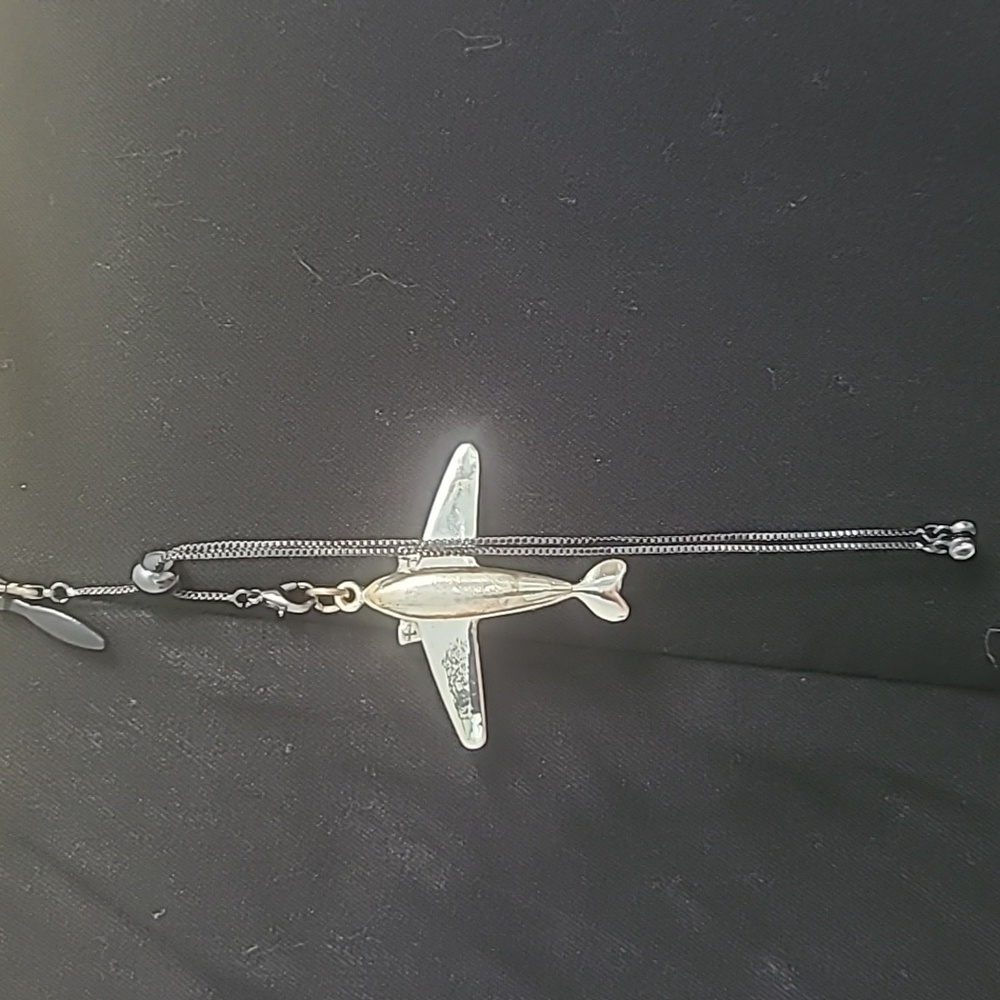 Dress pulls - Picture 10 of 15